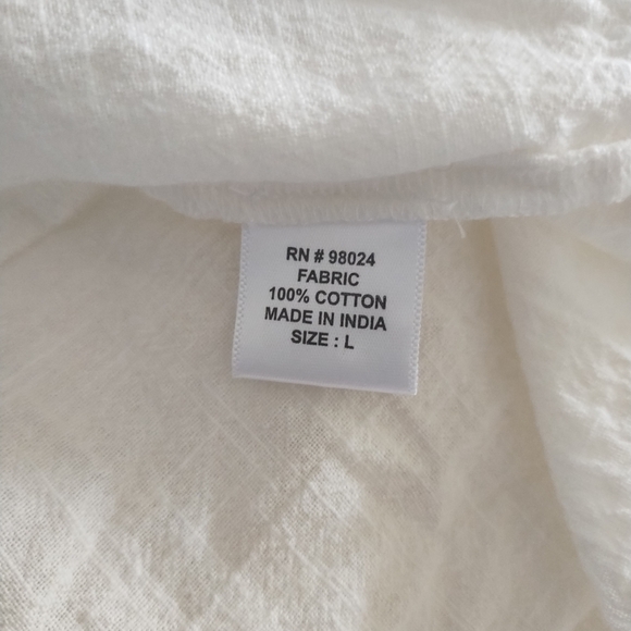 Pretty BAILEY 44 White Cotton Eyelet Flutter Sleeve Blouse L - Picture 5 of 5